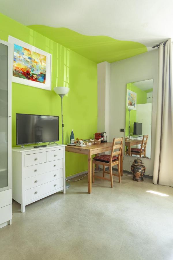 Artecasa Bed & Breakfast มิลาน ภายนอก รูปภาพ